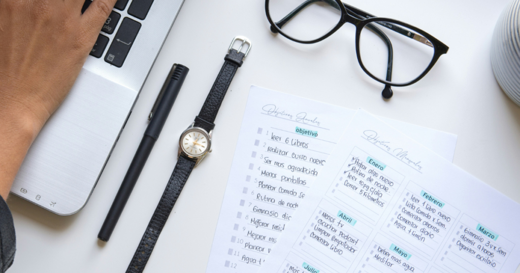 Time management tools This image shows that AI tools help people stay focused.
