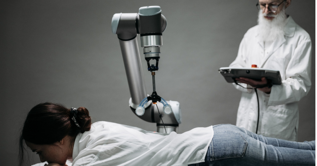 This image shows the role of AI machines in treatment.